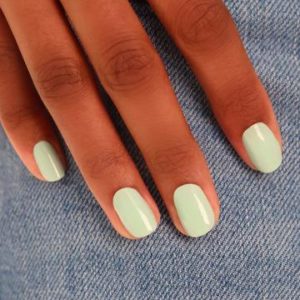 Manucurist – Vernis à ongles SEMI-PERMANENT green flash 15ml – Mint