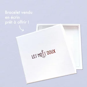 Les Mots Doux – Sautoir Médaille  » La Famille c’est là où la vie commence et où l’amour ne finit jamais »