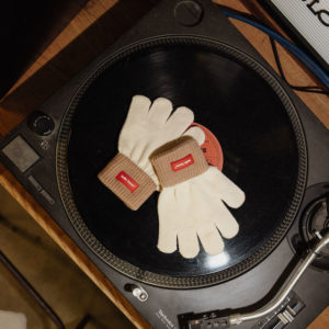 Hello Hossy – Gants – Handy Sandy Creamy