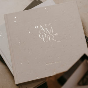 Zakuw – Livre de naissance  »petit amour » – Beige