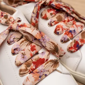Mon Lacet Français – Lacets fleuris beige 120cm