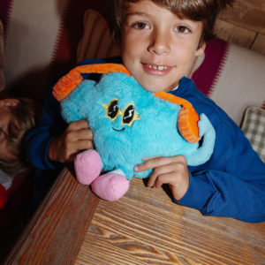 Hello Hossy – Peluche Rock’n cloud