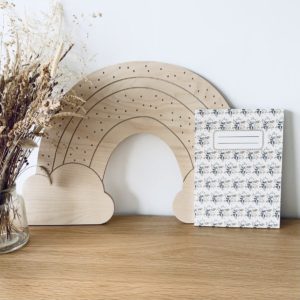 Les petites hirondelles – Carnet en papier, feuilles blanches A5 – Raton laveur