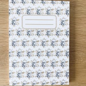 Les petites hirondelles – Carnet en papier, feuilles blanches A5 – Raton laveur