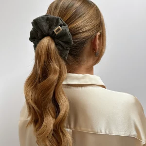 Omé – Chouchou – Le Gris en dentelle