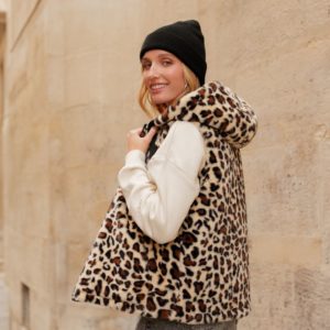 Attrait Paris – Veste en fourrure léopard réversible – Dorée