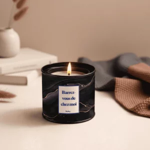 Styley – Bougie Fleurs de cerisier –  »Barrez-vous de chez moi »