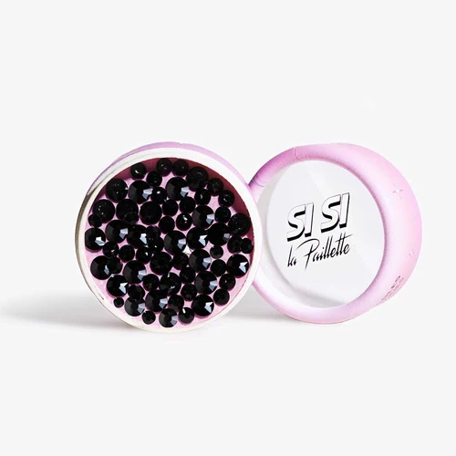 strass black swan